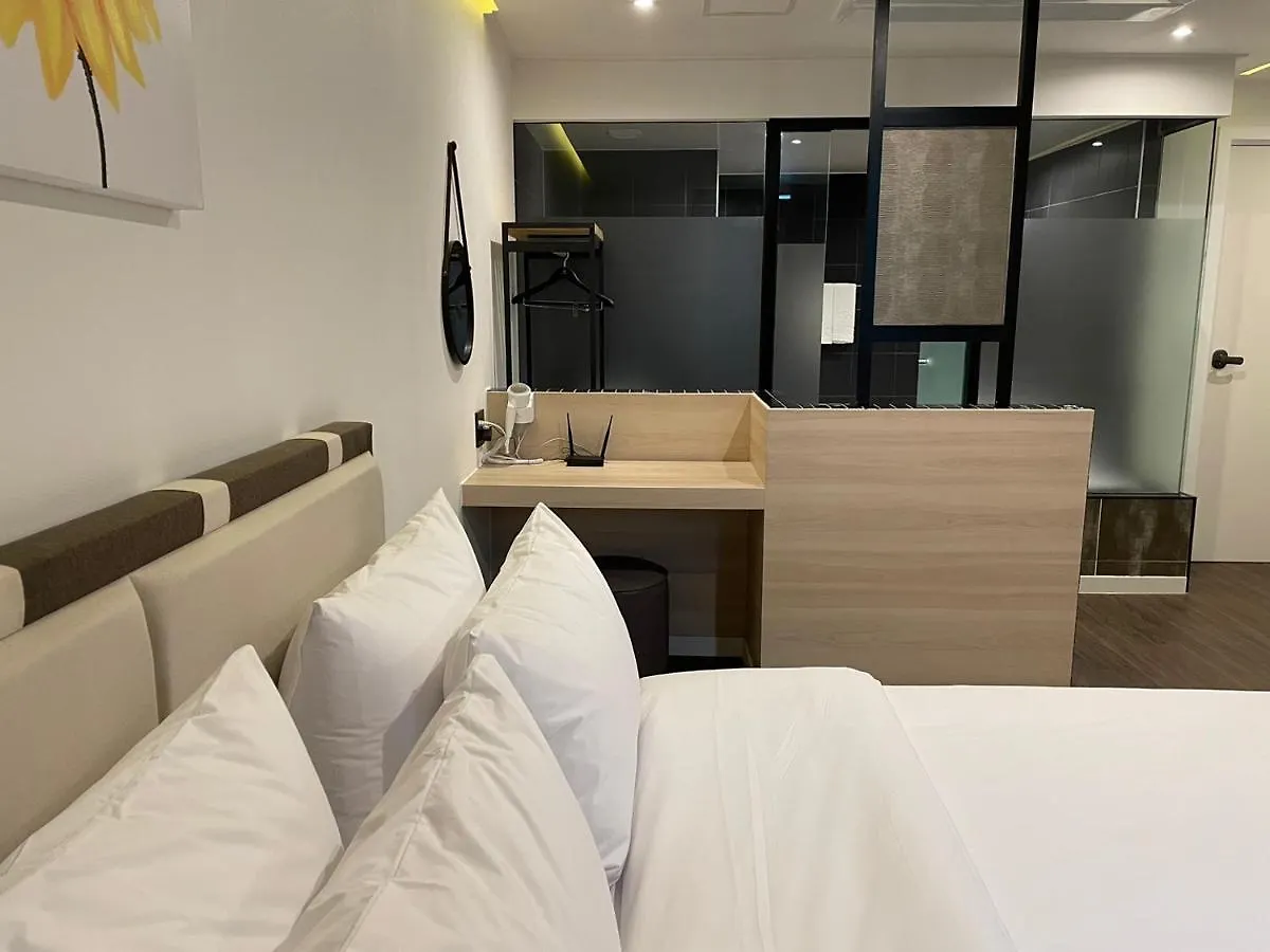 Hotel Quatz Busan 0*,